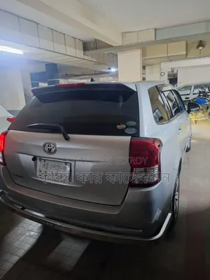 Toyota Corolla Fielder 2012 Silver