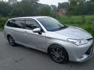Toyota Corolla Fielder 2015 Silver