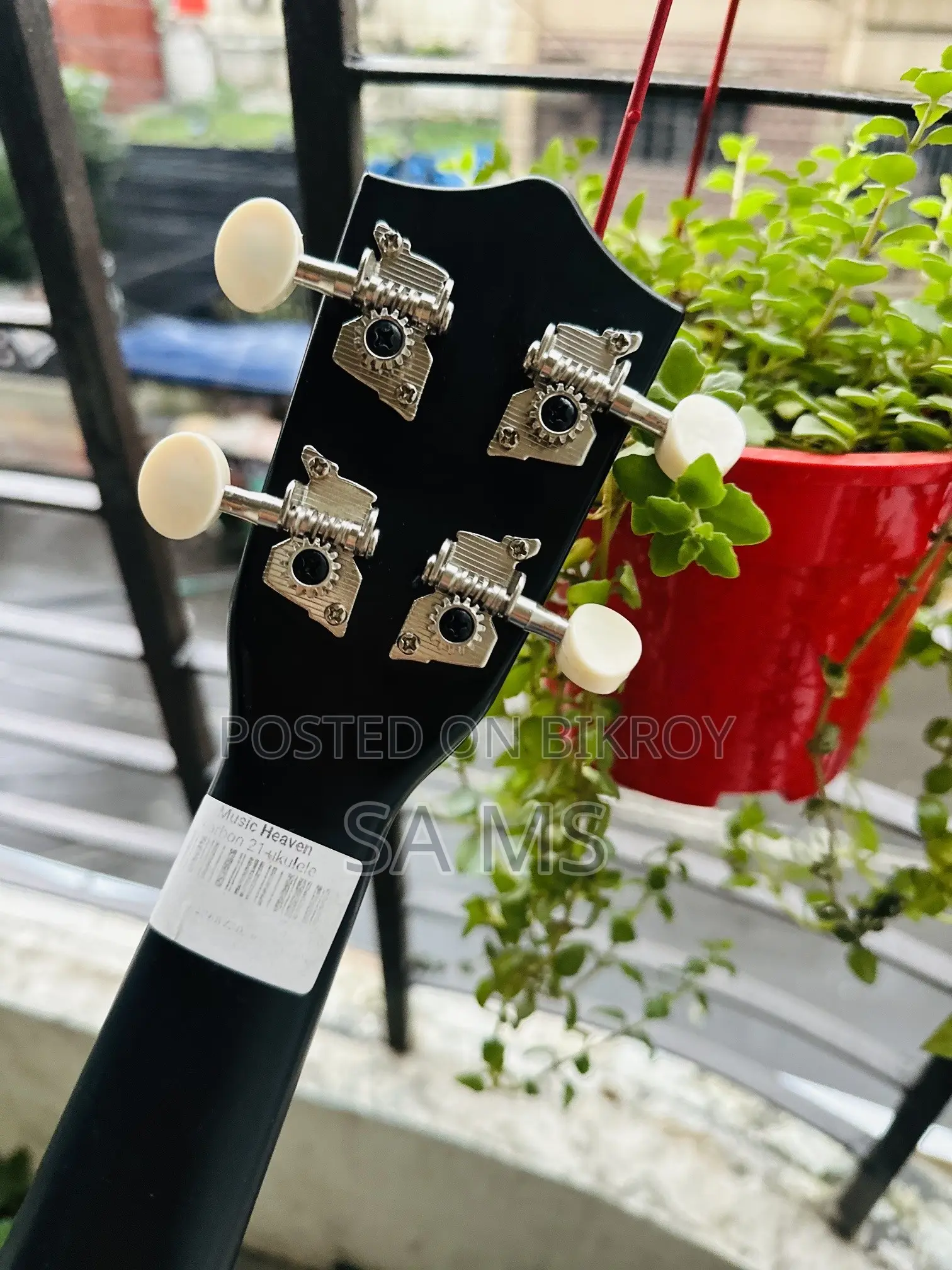 Carbon 21 Ukulele