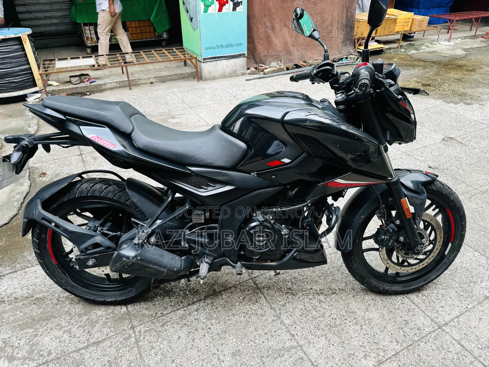 Bajaj Pulsar N250 2023 Black