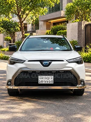 Toyota Corolla Cross 1.8 Hybrid AWD 2021 Pearl
