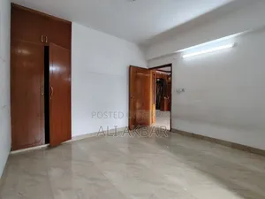 নর্থ গুলশানে অ্যাডভান্সড ডেভেলপমেন্টের ৪ বেডরুমের অ্যাপার্টমেন্ট বিক্রয়
