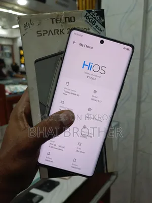 Tecno Spark 20 Pro Plus 256 GB White