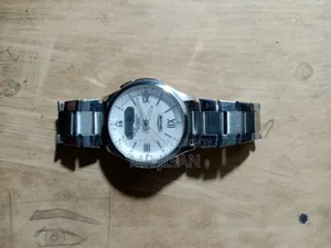 Good quality watch for sale. 100% original and water-resistant. Skmei 2459
