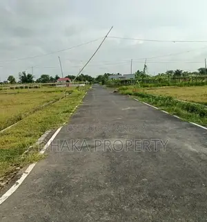 5 Katha Land Sale Park South at Sector-23