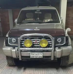 মিতসুবিশি পাজেরো ১৯৯৫