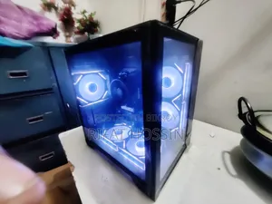 Desktop Computer Gigabyte 8GB AMD Ryzen 5 SSD 512GB