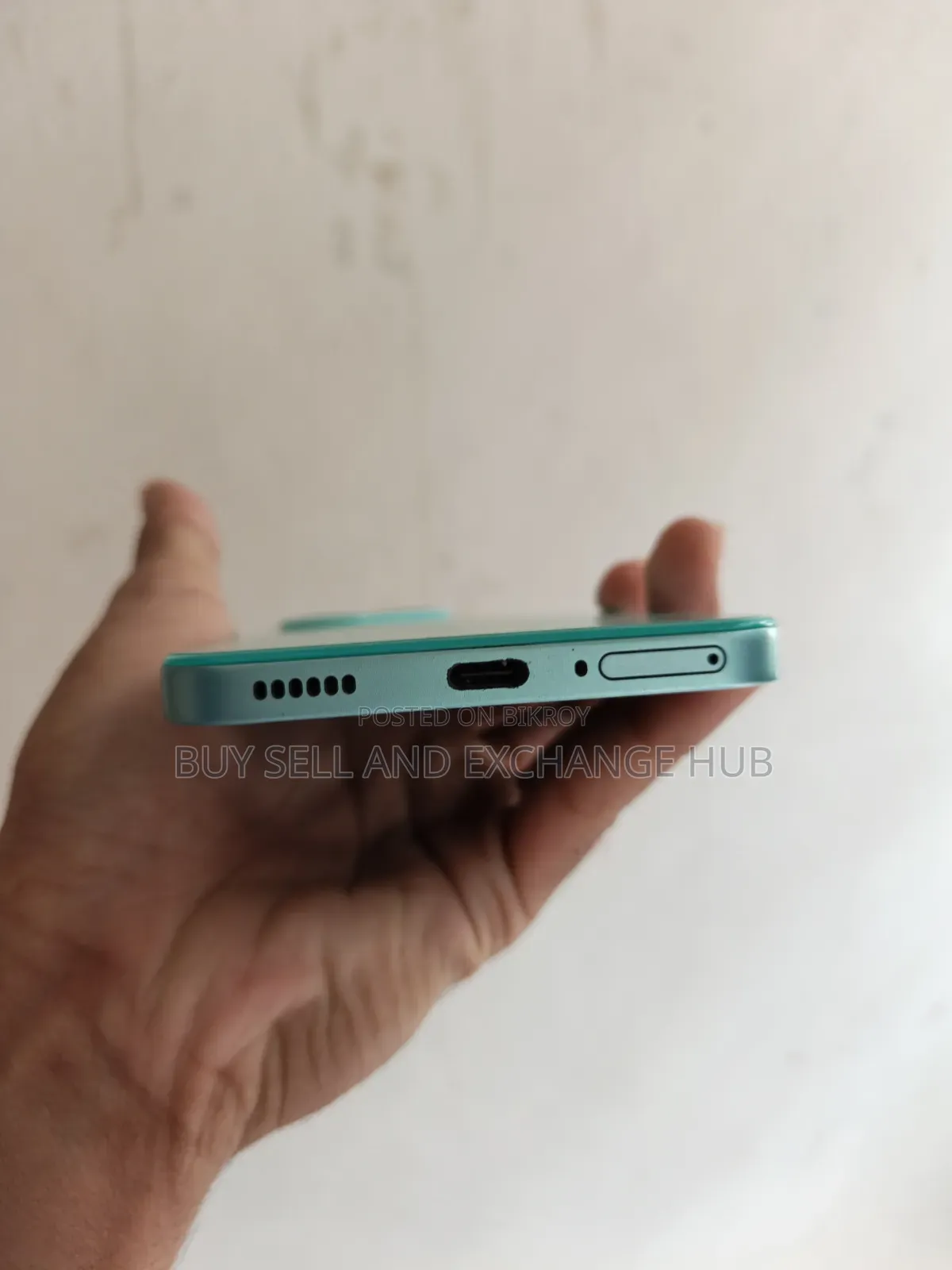টেকনো পোভা ৭ প্রো ৫জি ২৫৬ জিবি ব্লু