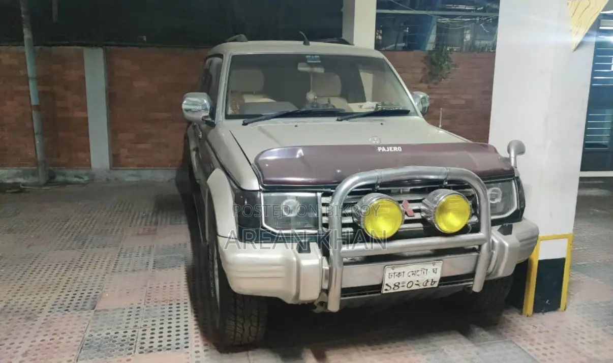 মিতসুবিশি পাজেরো ১৯৯৫