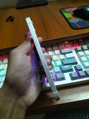 অ্যাপল আইফোন ১২ ১২৮ জিবি সাদা