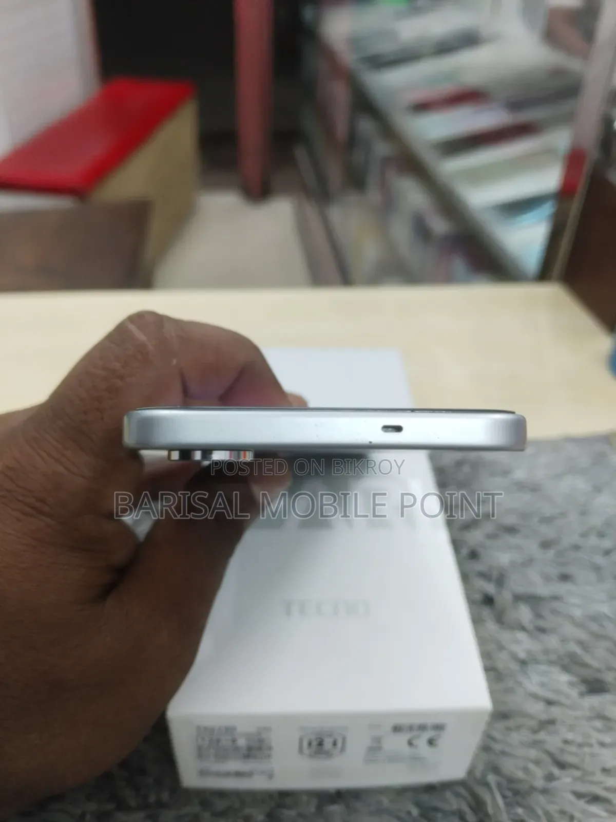 Tecno Spark 40 Pro 128 GB Silver