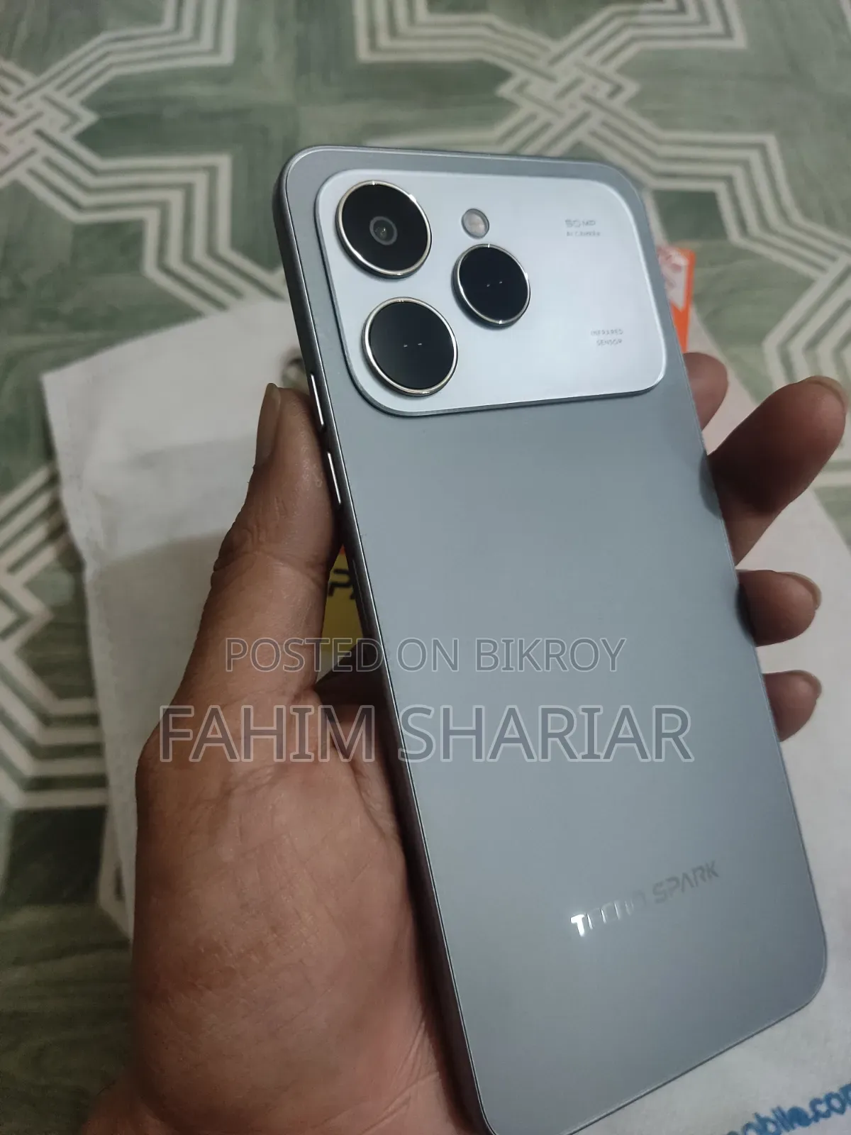 নতুন টেকনো স্পার্ক ৪০ ১২৮ জিবি সিলভার
