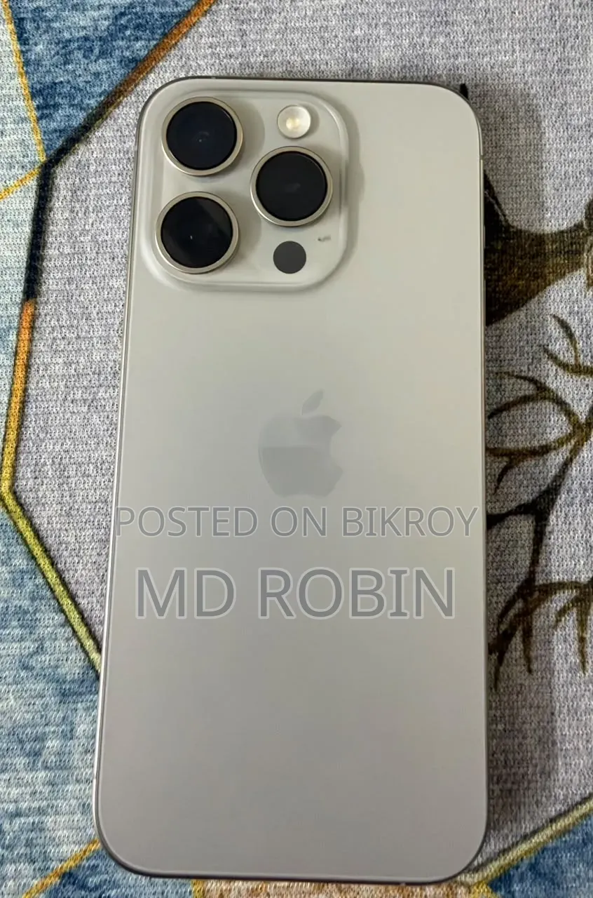 Apple iPhone 15 Pro 128 GB Silver