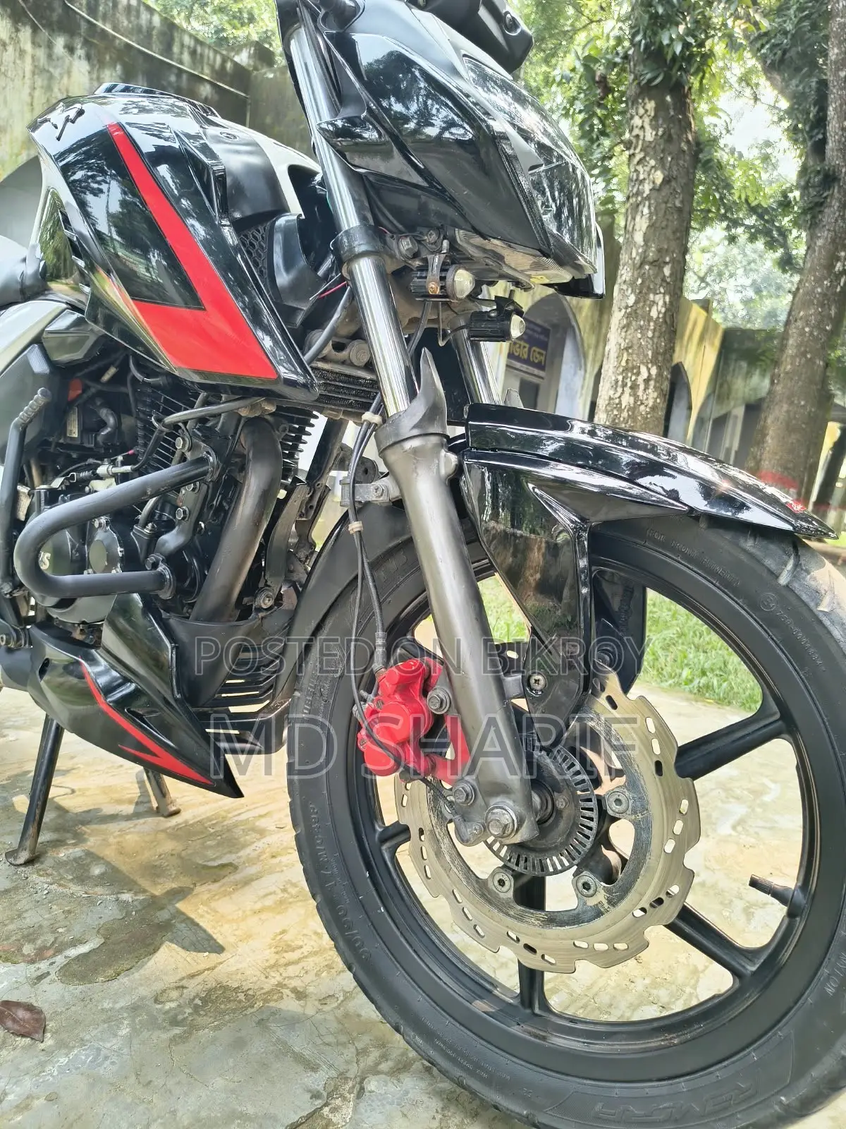 TVS Apache 160 4V 2023 Black