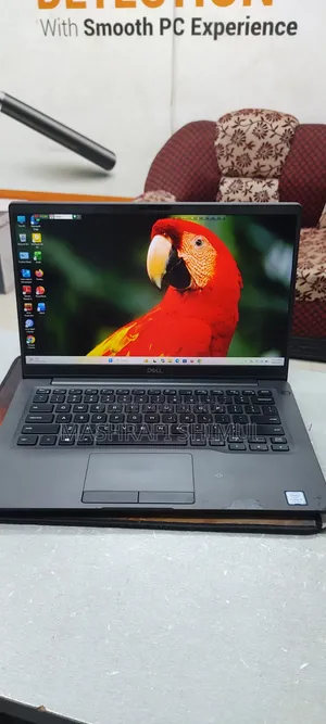 Laptop Dell Latitude 7400 8GB Intel Core i5 SSD 256GB