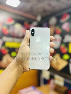 Apple iPhone XS 64 GB White