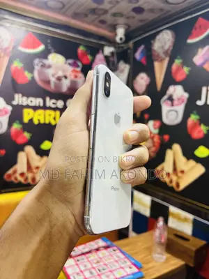 Apple iPhone XS 64 GB White