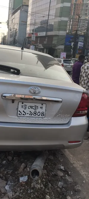 টয়োটা অ্যালিওন ২০০৪ সিলভার