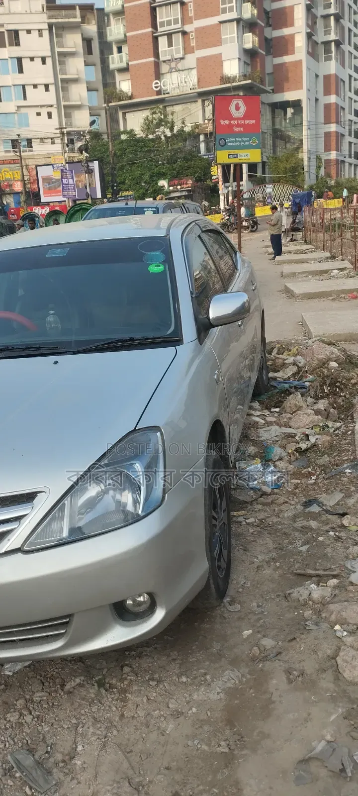টয়োটা অ্যালিওন ২০০৪ সিলভার