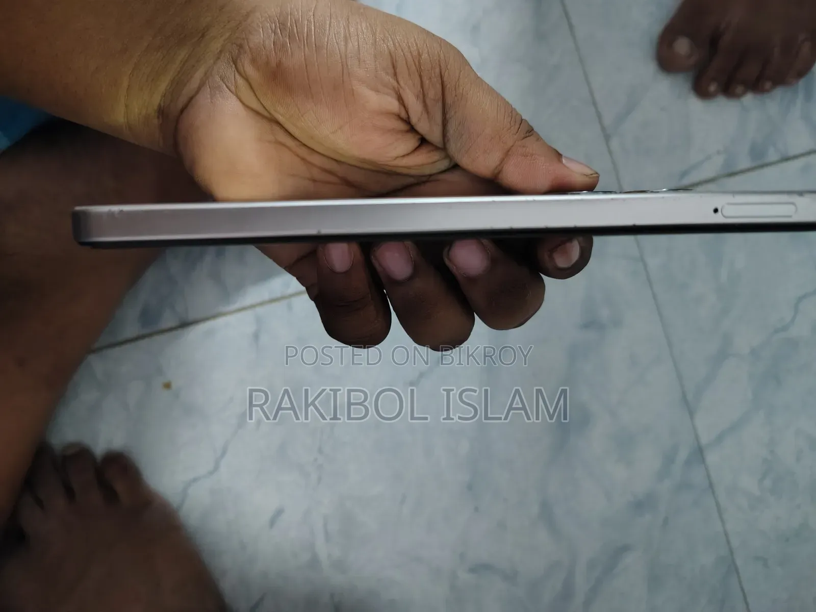 রিয়েলমি সি৫৫ ২৫৬ জিবি সাদা