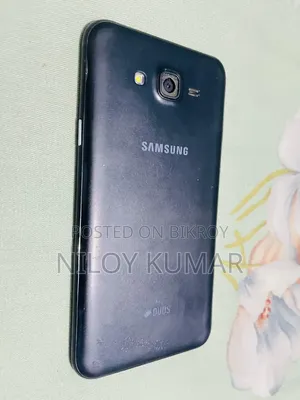Samsung Galaxy J7 16 GB Black