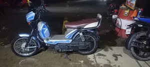 টিভিএস এক্সএল ১০০ কমফোর্ট ২০২২ বেইজ