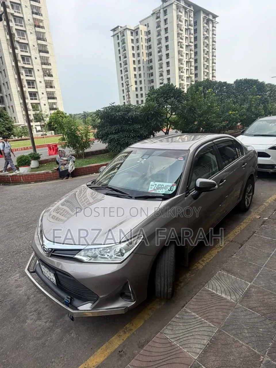টয়োটা অ্যাক্সিও ১.৫ এক্স টুডব্লিউডি ২০১৭ বাদামী