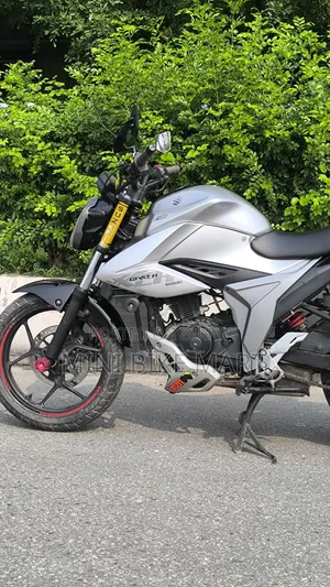 Suzuki Gixxer 2020 Silver