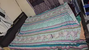 স্টিল ডাবল বেড বিক্রয়ের জন্য (শোয়ার বিছানা)