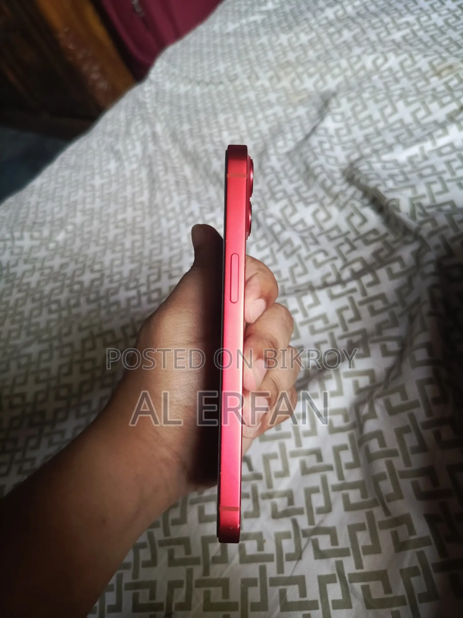 Apple iPhone 13 128 GB Red