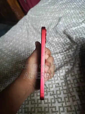 Apple iPhone 13 128 GB Red