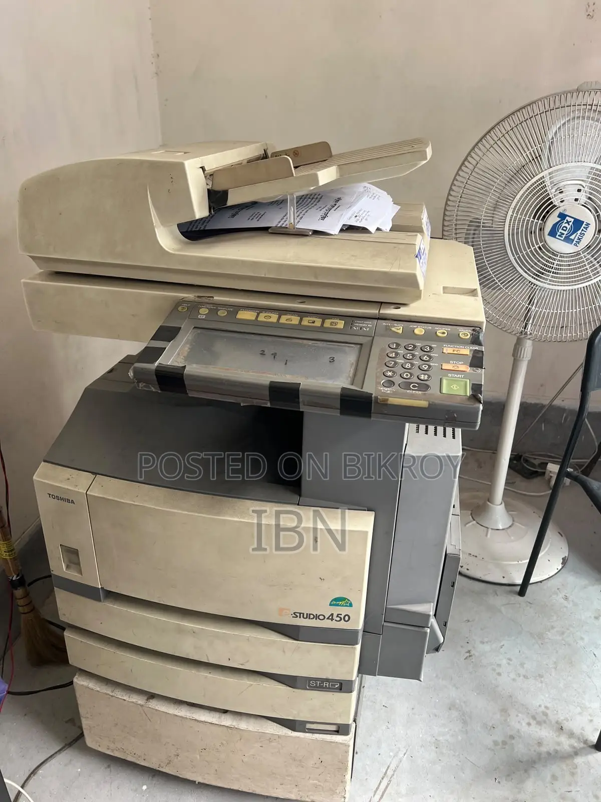 Photocopy Machine | TOSHIBA 450 Photocopier