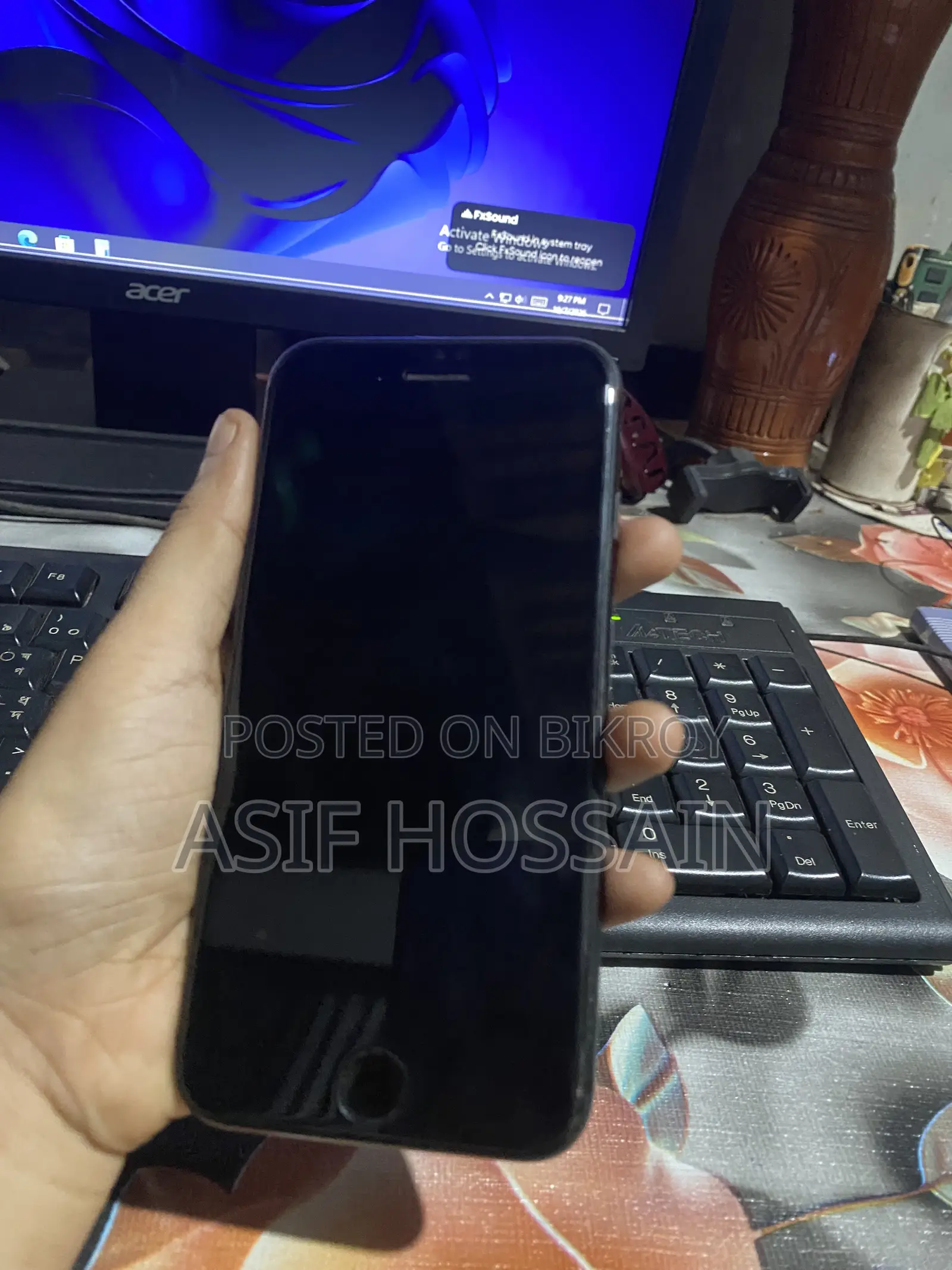 অ্যাপল আইফোন ৮ ৬৪ জিবি ব্ল্যাক