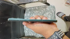 মোটোলোরা এজ ৫০ ২৫৬ জিবি গ্রিন