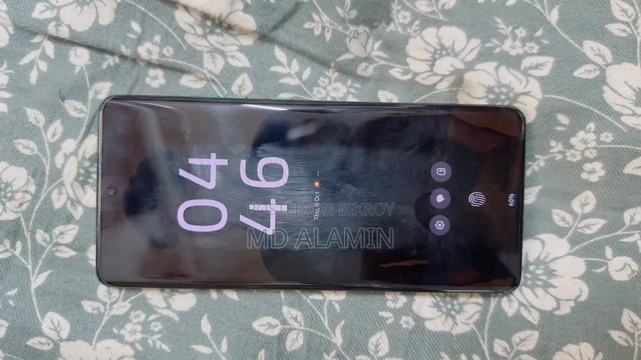 মোটোলোরা এজ ৫০ ২৫৬ জিবি গ্রিন