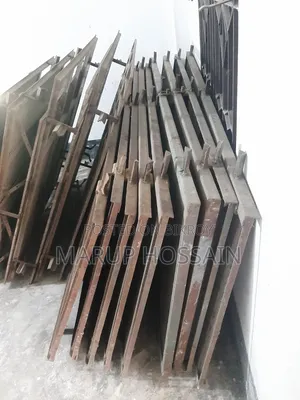 একদম নতুন ৯ টি স্টিল দরজা এবং ৮টি লোহার জানালা