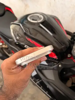 গুগল পিক্সেল ৯ ২৫৬ জিবি হোয়াইট