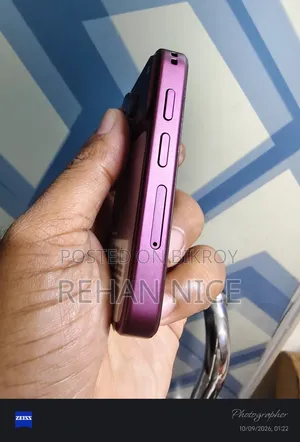 নতুন মোবাইল ফোন ৫১২ জিবি