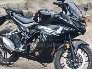 Hero Karizma XMR 210 2024 Black