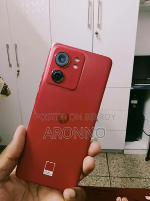 মোটররোলা এজ ৪০ ২৫৬ জিবি লাল