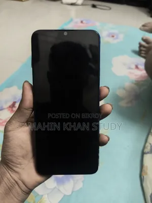 টেকনো স্পার্ক ৬ এয়ার ৬৪ জিবি নীল