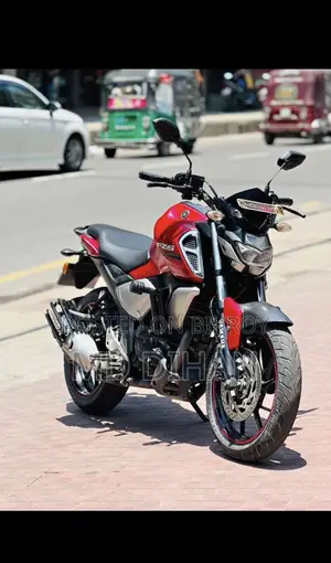 ইয়ামাহা এফজেডএস ভি৩ ২০২২ রেড