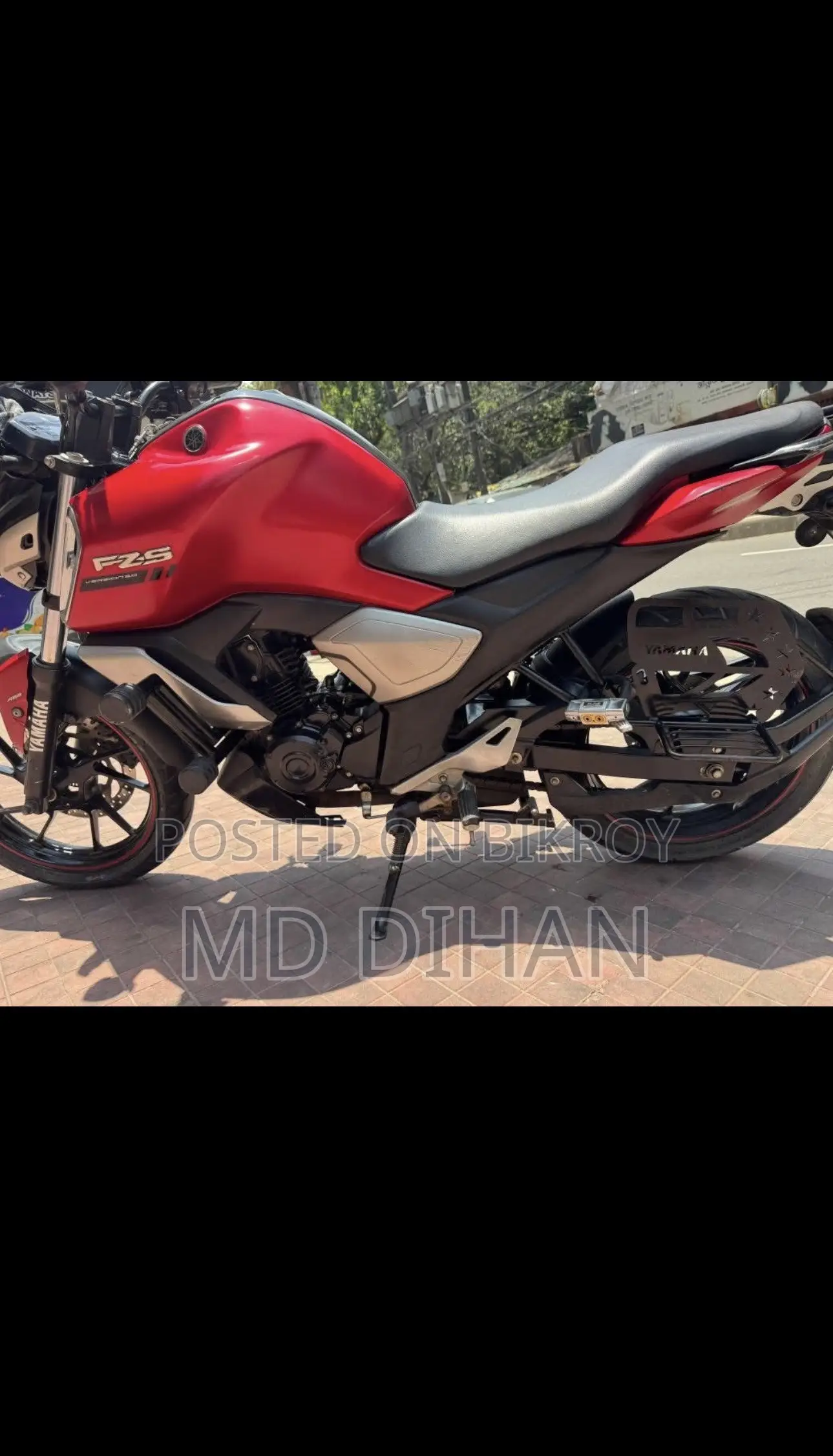 ইয়ামাহা এফজেডএস ভি৩ ২০২২ রেড