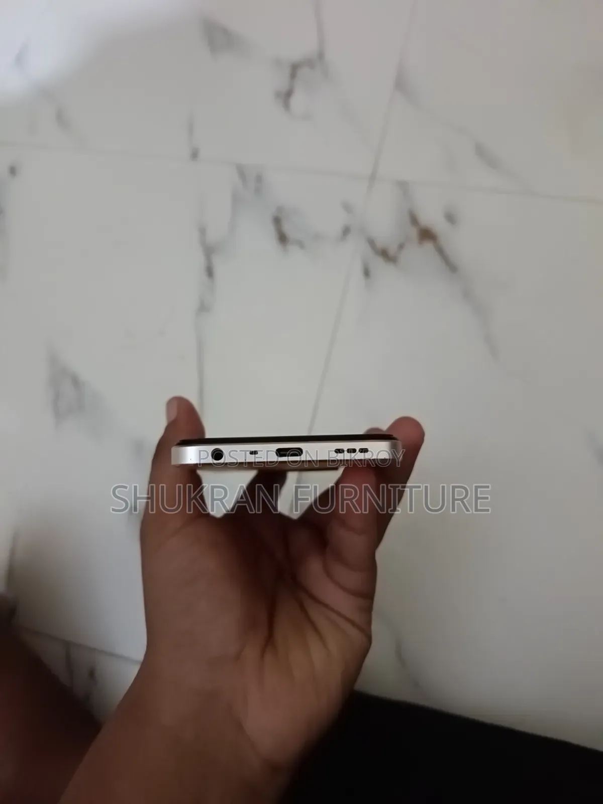Oppo A77 4G 128 GB Orange