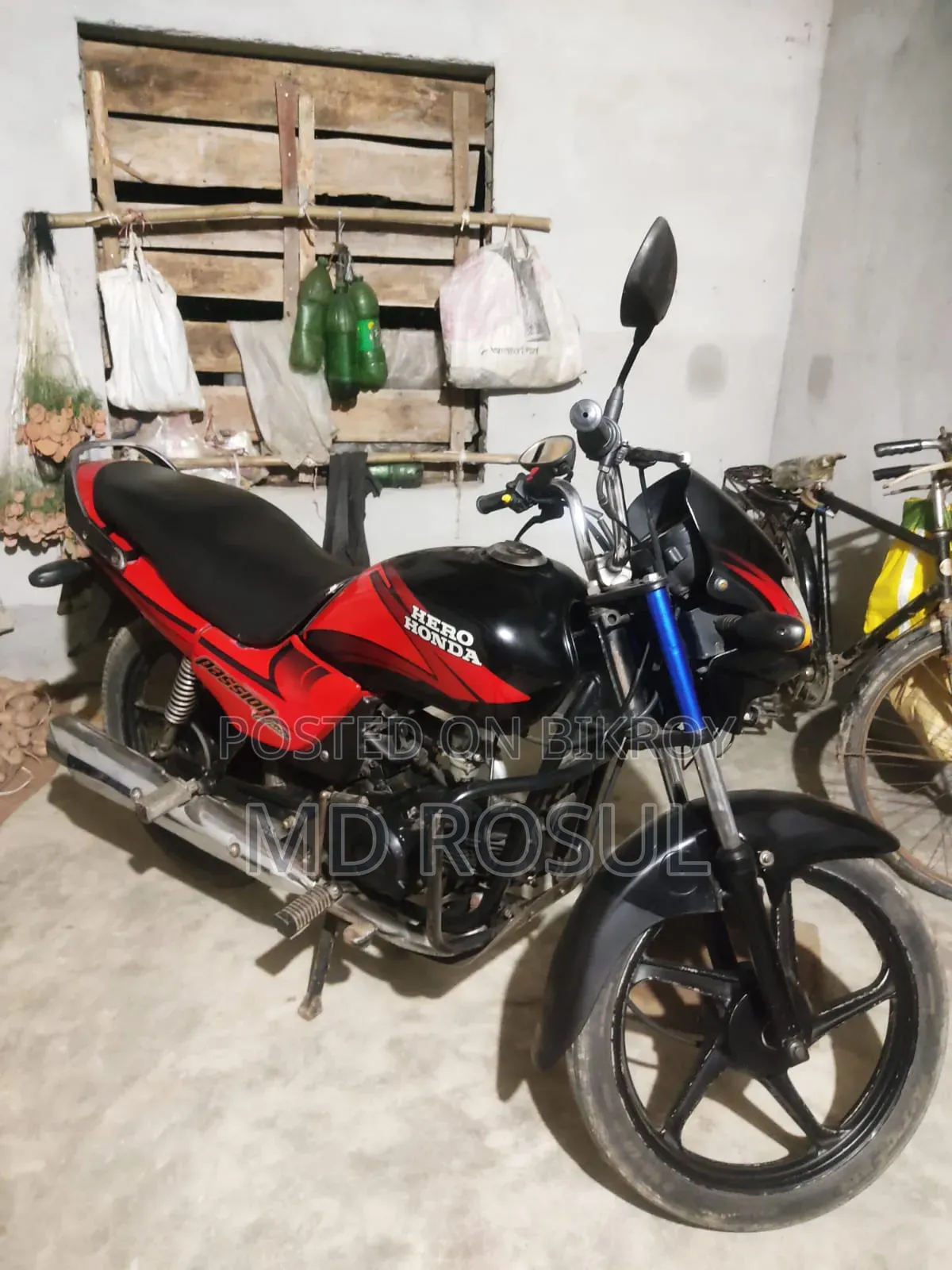 হিরো প্যাশন প্রো ২০০৮ লাল
