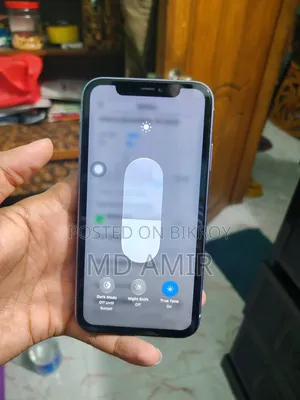 Apple iPhone 11 64 GB