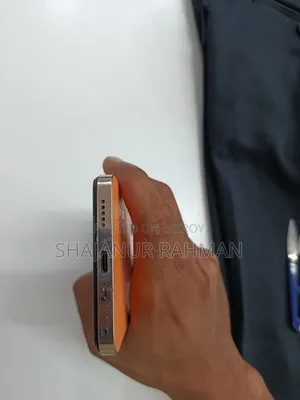 Vivo Y200e 128 GB Orange