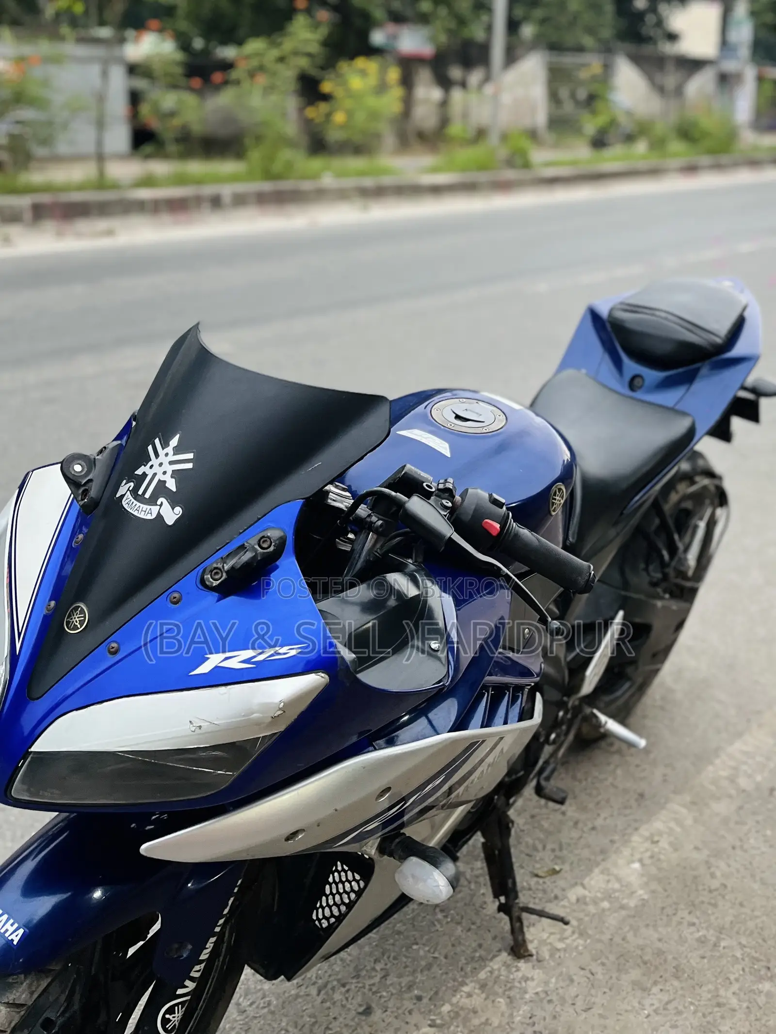 Yamaha R1 2018 Blue