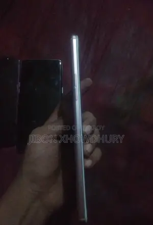 অপ্পো আর৯ প্লাস ৬৪ জিবি হোয়াইট