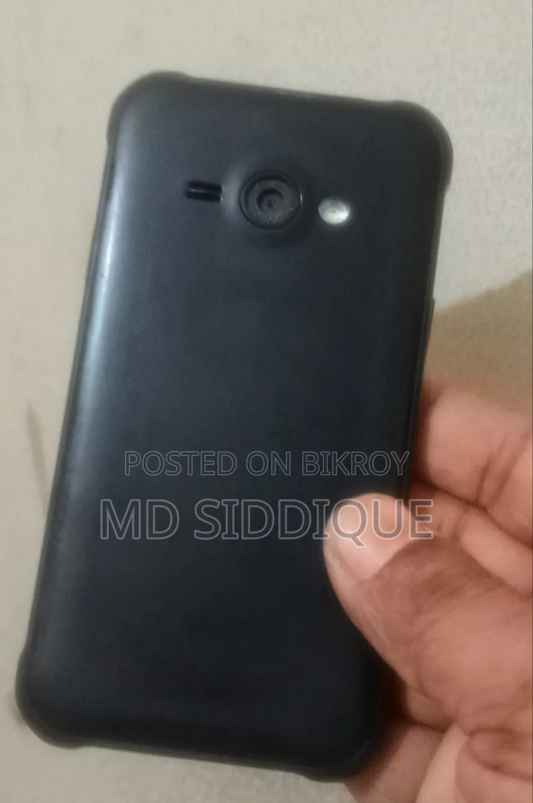 স্যামসাং গ্যালাক্সি জে১ এস ৪ জিবি কালো